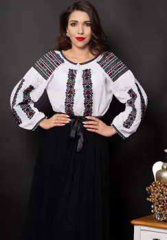 Ie traditionala alba din bumbac Cecilia cu broderie cu motivul crucii imagine