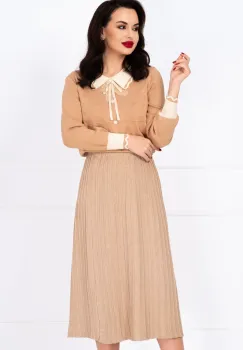 Pulover din tricot fin bej Lotus cu inimioare in relief imagine