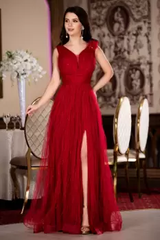 Rochie de nasa Carla lunga rosie din tulle brodat cu flori 3D pe umar imagine