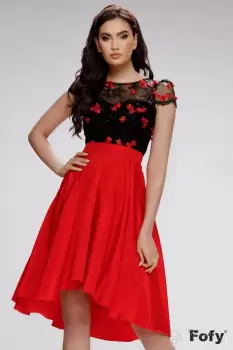 Rochie de ocazie Fofy rosie cu bust din tulle brodat cu floricele imagine