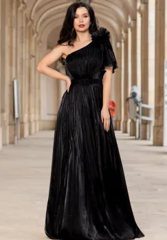 Rochie de seara lunga neagra Fiorella cu flore 3D pe umar imagine