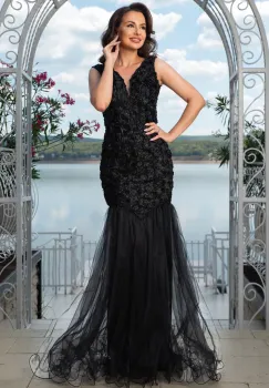 Rochie de seara neagra eleganta tip sirena Elvira cu trandafiri 3D imagine