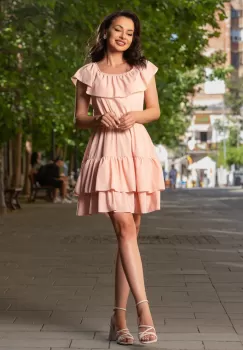 Rochie de vara roz scurta in clos cu volane imagine