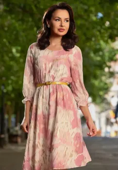 Rochie de zi in clos Iraida roz cu insertii aurii imagine