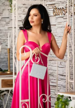 Rochie eleganta lunga Yennifer ciclame cu crapatura pe picior imagine