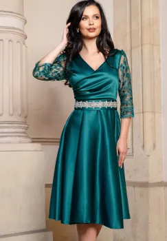 Rochie eleganta midi in clos verde cu maneci din tulle brodat imagine