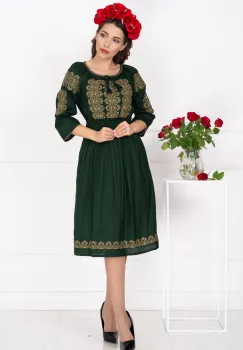 Rochie traditionala Eugenia cu broderie bej labirint imagine