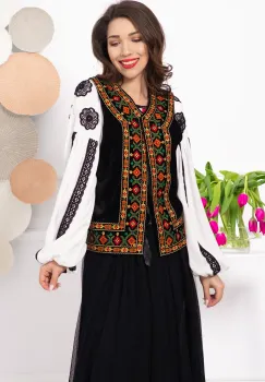 Vesta traditionala Creola din catifea cu broderie geometrica multicolora imagine
