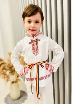 Compleu traditional baieti Rares imagine