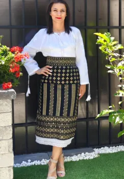 Costum Catrinta si Brau Mioara 11 imagine