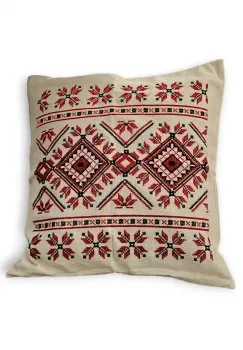 Fata de perna cu motive traditionale imagine