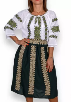 Fusta cu motive traditionale Doinita 2 imagine