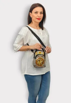 Geanta brodata traditional 11 imagine