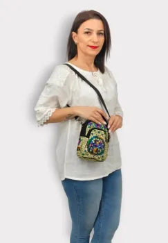 Geanta brodata traditional 12 imagine