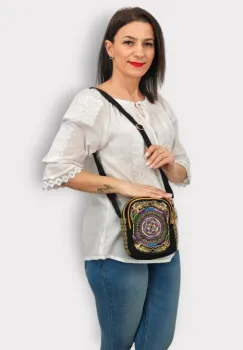 Geanta brodata traditional 6 imagine