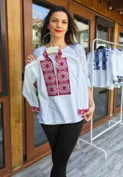 Ie traditionala baieti Andrei 4 imagine