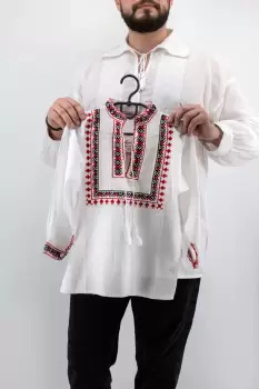 Ie traditionala baieti Anghel 7 imagine