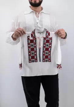 Ie traditionala baieti Bucur 3 imagine