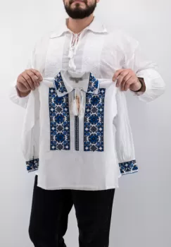 Ie traditionala baieti Bucur imagine