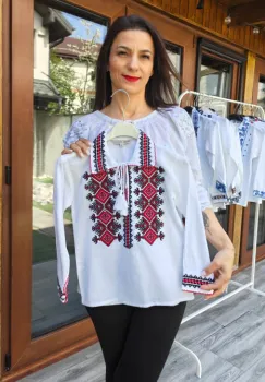 Ie traditionala baieti Denis 10 imagine