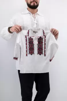 Ie traditionala baieti Liviu 3 imagine