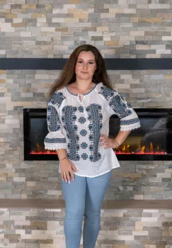 Ie Traditionala Bianca imagine