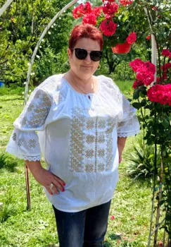 Ie Traditionala Fabiana 40 - Marime Mare imagine