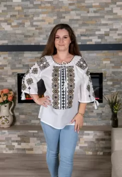 Ie Traditionala Victoria imagine