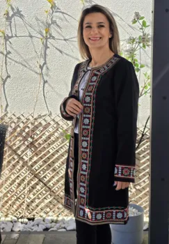 Pardesiu brodat traditional Ioana imagine