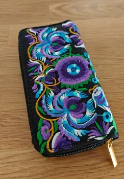 Portofel cu motive traditionale 19 imagine