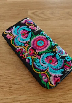 Portofel cu motive traditionale 19 imagine