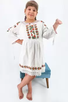 Rochie traditionala fetite Alana 3 imagine