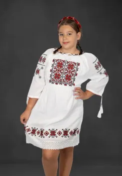 Rochie traditionala fetite Iustina imagine