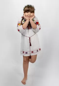 Rochie traditionala fetite Maria 11 imagine