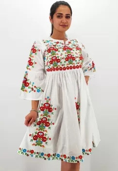 Rochie Traditionala Fiorela 10 imagine