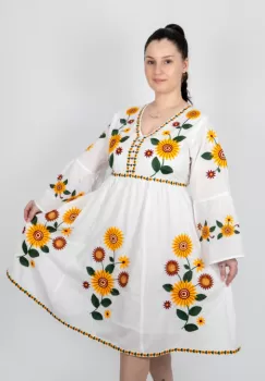 Rochie Traditionala Flora 3 imagine