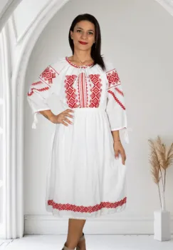 Rochie Traditionala Olguta 8 imagine