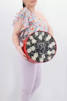 Set cadou Trandafiri sapun 5 imagine