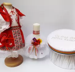 Set Traditional Botez - Costumas fetita Cutie pentru trusou Lumanare 4 imagine