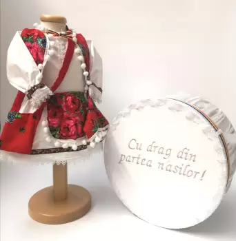 Set Traditional Botez Fetita - Costumas + Cutie trusou 4 imagine