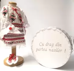 Set Traditional Botez Fetita - Costumas + Cutie trusou 5 imagine