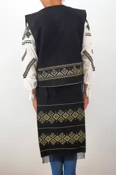 SET Traditional - Vesta, brau si 2 Fote brodate cu model traditional Alina imagine