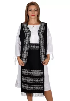 SET Traditional - Vesta, brau si 2 Fote brodate cu model traditional Alina imagine