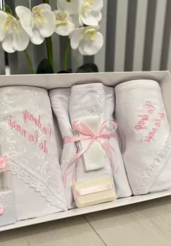 Trusou Botez Fetite 11 imagine