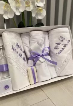 Trusou Botez Fetite 18 imagine