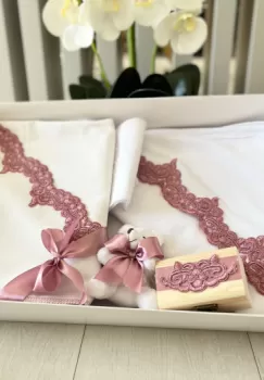 Trusou Botez Fetite imagine