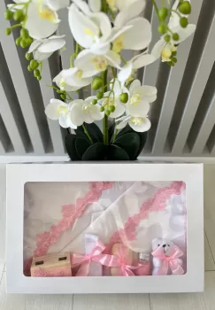 Trusou Botez Fetite 2 imagine