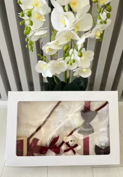 Trusou Botez Fetite 4 imagine