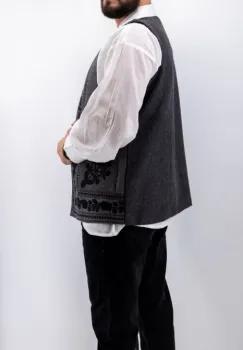 Vesta brodata Andone 4 imagine