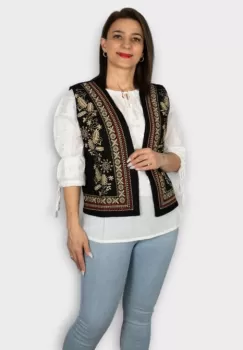 Vesta brodata cu model traditional Alina 20 imagine